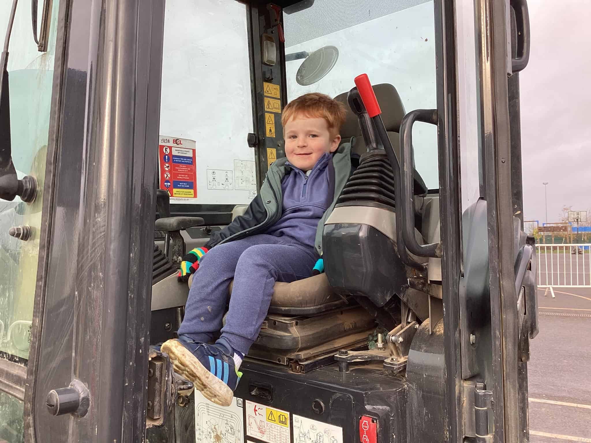 ECL Digger Primary 2 Low Res